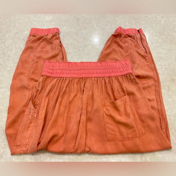 FREE PEOPLE FP MOVEMENT Halfzies Pants In Matte Rose Size M - Picture 7 of 16